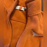 Vineyard Vines Womens  texas longhorns burnt orange fleece vest Photo 2