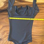EXPRESS  Body Contour Scoop Neck Long Sleeve Thong Bodysuit, Gray. Size XS Photo 11