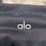 Alo Yoga  Black Leggings Cropped Capri- Women’s size‎ XS Photo 3