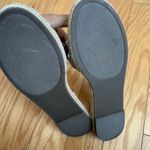 Marc Fisher sz 9 M beige slides sandals NWOT Photo 4