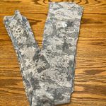 women's best Camo Leggings Photo 0