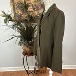 Le Suit  Women Long Sleeve Lined Lapel Notch Blazer Olive Green 12 Hidden Button Photo 2