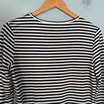 J. McLaughlin Striped 3/4 Sleeve Crewneck Top Navy White Size Medium Classic Photo 5