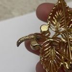 Beautiful Vintage Signed Lisner Brooch Pin Gold Tone Leaves Photo 8