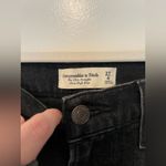 Abercrombie & Fitch NWT Abercrombie Ultra High Rise 90s Slim Straight Jean - Color Black, 27 Photo 10