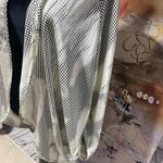 silky cape cardigan cream and black Size undefined Photo 3