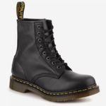Dr. Martens Dr Marten airwalk 1460 Combat Boots in black size 7L 6m Photo 0
