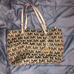 Michael Kors Jet Set Signature Logo Khaki Tote in Beige & Gold Photo 0