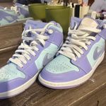 Air Jordans Purple Size 8 Photo 1