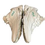 FILA Womens White Sneakers size 8 comfy classic casual EUC Photo 4