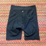 Old Navy BLACK BASIC POWERSOFT ATHLETIC BIKE SHORTS WITH POCKETS Photo 2