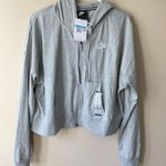 Nike NWT  cropped hoodie Photo 0