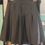 The Limited  Black White‎ Stripe Pleated Midi Skirt Size 8 Photo 1