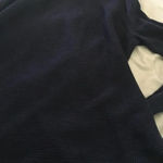 Adrienne Vittadini long sleeved sweater, size Medium Photo 4