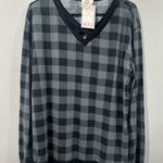 NWT Grace & Emma Buffalo Plaid Top Size L Photo 0