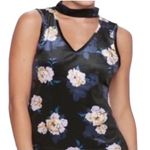 Candie's Size Large Floral Velvet Tank Top. Photo 0