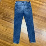 American Eagle Hi-Rise Jegging Womens Size 2 Short Super Stretch Ripped Knee Blu Photo 2