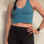 Athleta Aurora Seamless Crop Tank Photo 0