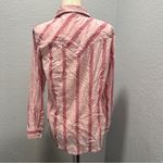 Wrangler  Size M pink and White Striped Casual Button-Up Shirt western farmhouse Photo 6