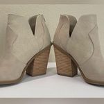 Dolce Vita women’s Nazia Western bootie. Tan Size 10 Photo 4