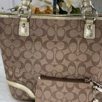 Coach Tan and Gold Star-Patterned Tote Bag with Matching Wristlet Photo 2