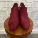 X-Appeal Women’s red faux suede ankle booties boots fashion heels 6.5 Photo 1