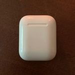 Apple AirPods Charging Case Photo 0