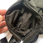 Beyond Yoga Black/Dark Gray Infinity Scarf with Zip Pocket New with Tag W-115 Photo 6