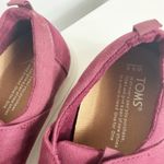 Toms Womens Del Rey Burgundy Washed Canvas Shoes 8.5 Photo 2