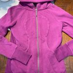 Lululemon Woman’s size 4  full zip scuba Photo 2