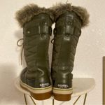 Sorel  Tofino Il Boot Womens Style : Nl2333 Peatmoss Green Black Womens Size 6 Photo 3