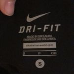 Nike Dri-Fit Workout Capris, size small Photo 3