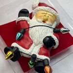 Vintage Santa Claus Brooch Pin With Colorful Christmas Lights Red Photo 0