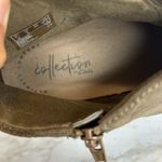 Clarks  Women's Sharon Spring Olive Suede ankle Boots size 9M Photo 9