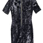Topshop Short Sleeve Sequins Velvet Mini Dress in Black As Styled On Beyonce Photo 5