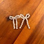 Bow earrings White Photo 1