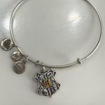 ALEX AND ANI  Harry Potter Silver Charm Bracelet with Hogwarts Crest Photo 1