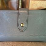 Fossil  Lainie Multifunction leather (cow hide) bifold snap wallet gray Photo 0