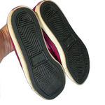 Nike  purple sneakers SIZE 10 LOW TOP FASHION Photo 7