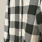 Old Navy White and Green Long Sleeve Button Down Shirt Photo 1