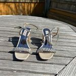 Badgley Mischka  Marilee Heels in‎ champagne size 5.5 Photo 3