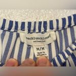 BeachLunchLounge Women’s Rayon Blue and White Striped Blouse Size M Photo 3