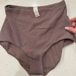 Lululemon Swim  Photo 0