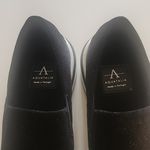 Aquatalia  LEOLA SNEAKERS SIZE 6 Photo 4