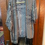 Tyche  Black and White Geometric Tunic Photo 0