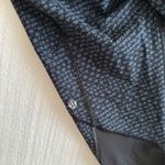 Lululemon  Leggings Womens 6 Black Blue Crop Capri 19" Train Times Running Mesh‎ Photo 5