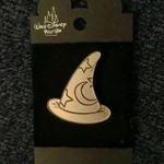Disney Mickey Mouse Sorcerer Hat Trading Pin (2002) Photo 2