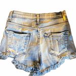 Vibrant ‎ m.i.u. distressed raw hem shorts medium Photo 3