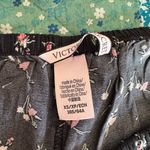 Victoria's Secret  XS Black Floral Pajama Pants Photo 3