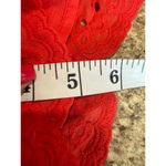Crown & Ivy Red Eyelet Scalloped Shorts Women's Size 8 Photo 4